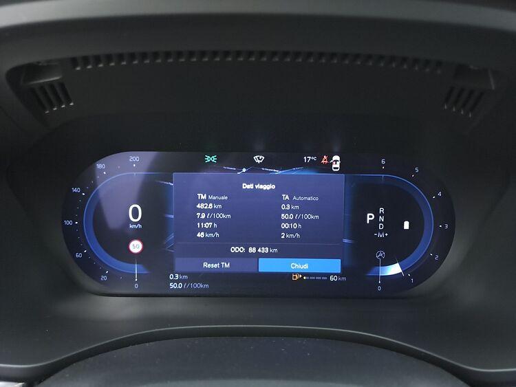 Volvo XC60 B4 Core automatico BR924537 2.0 Mild Hybrid 197CV