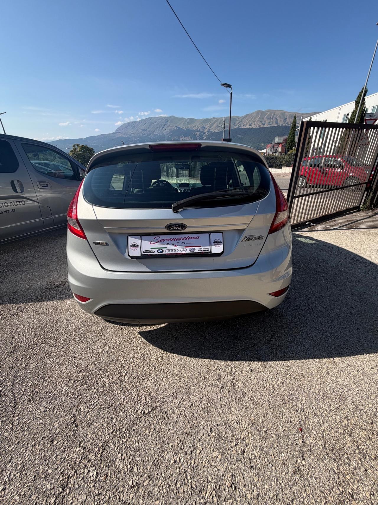 Ford Fiesta 1.4 TDCi 5p. Titanium
