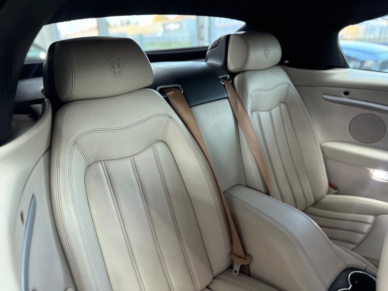 Maserati GranCabrio 4.7 V8