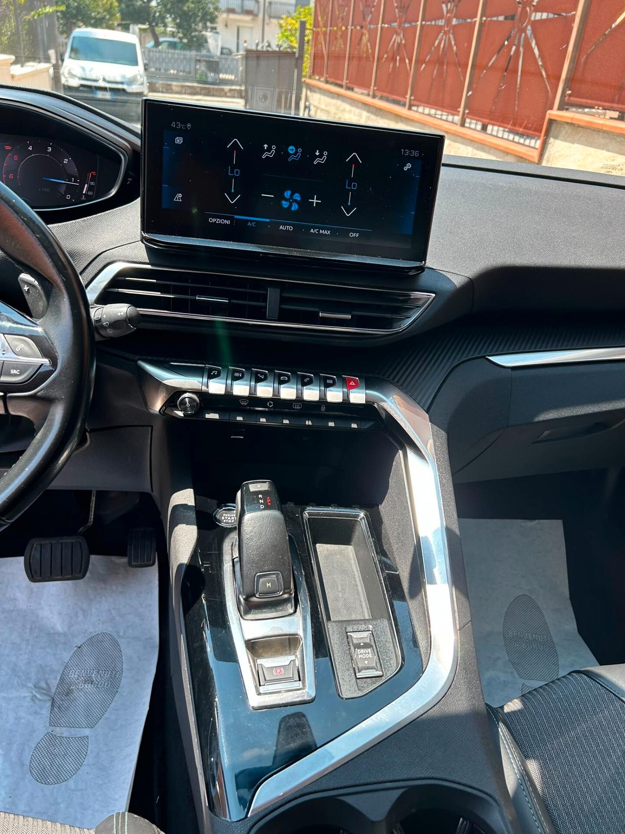Peugeot 3008 BlueHDi 130 S&S EAT8 GT