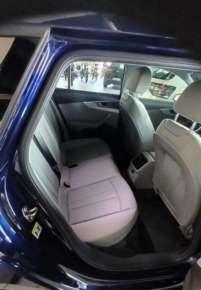 AUDI A4 Avant 40 TDI S tronic Business