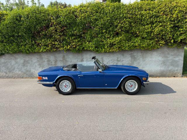 TRIUMPH TR6 CC 2498 PI AUTO IN CONTOVENDITA