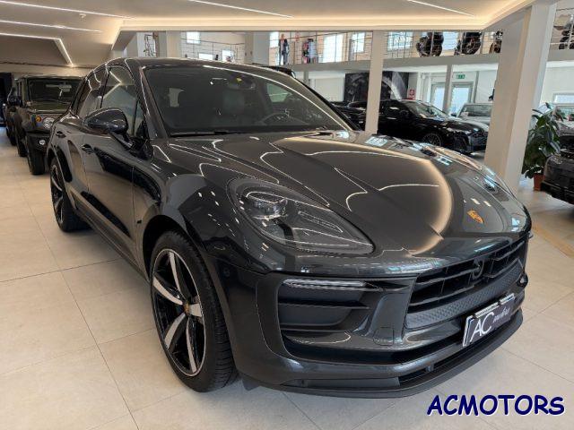 PORSCHE Macan 2.0