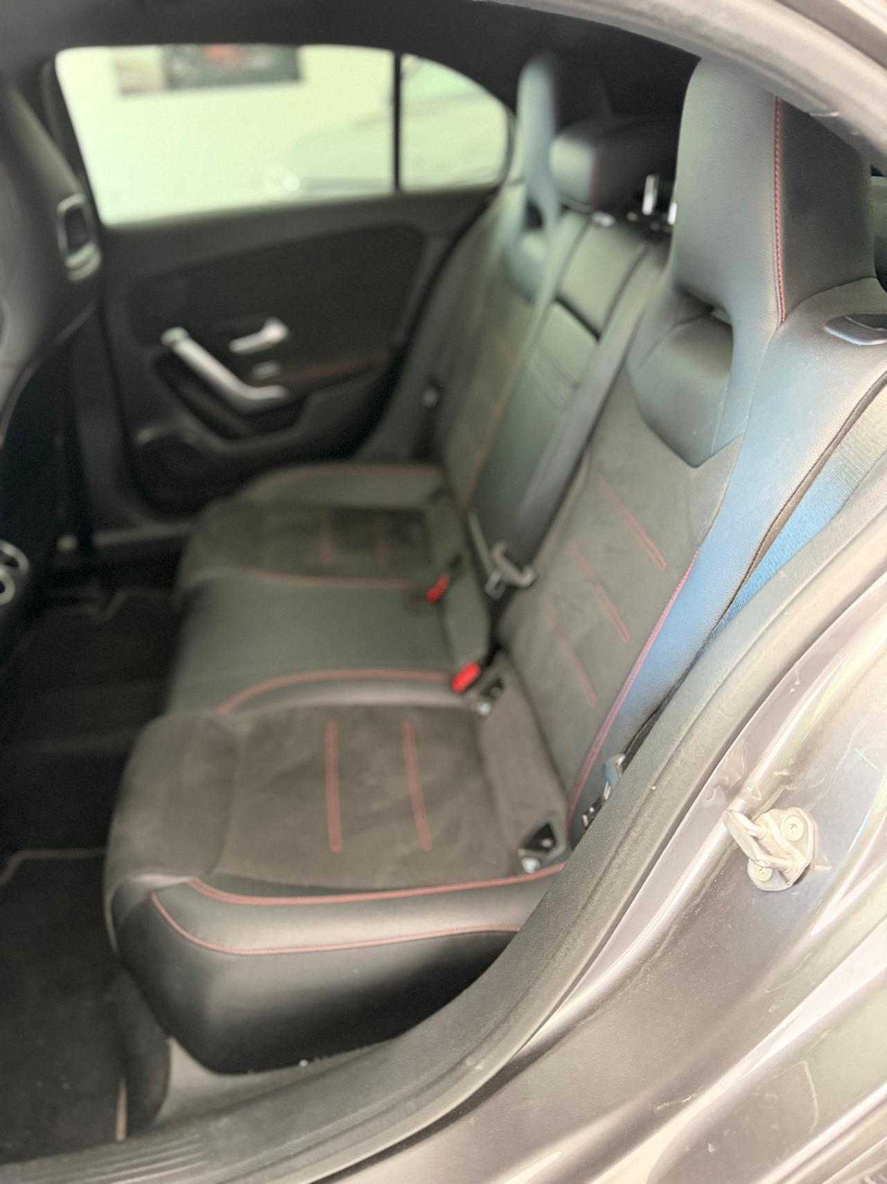 Mercedes-benz A 180 d Automatic Premium AMG