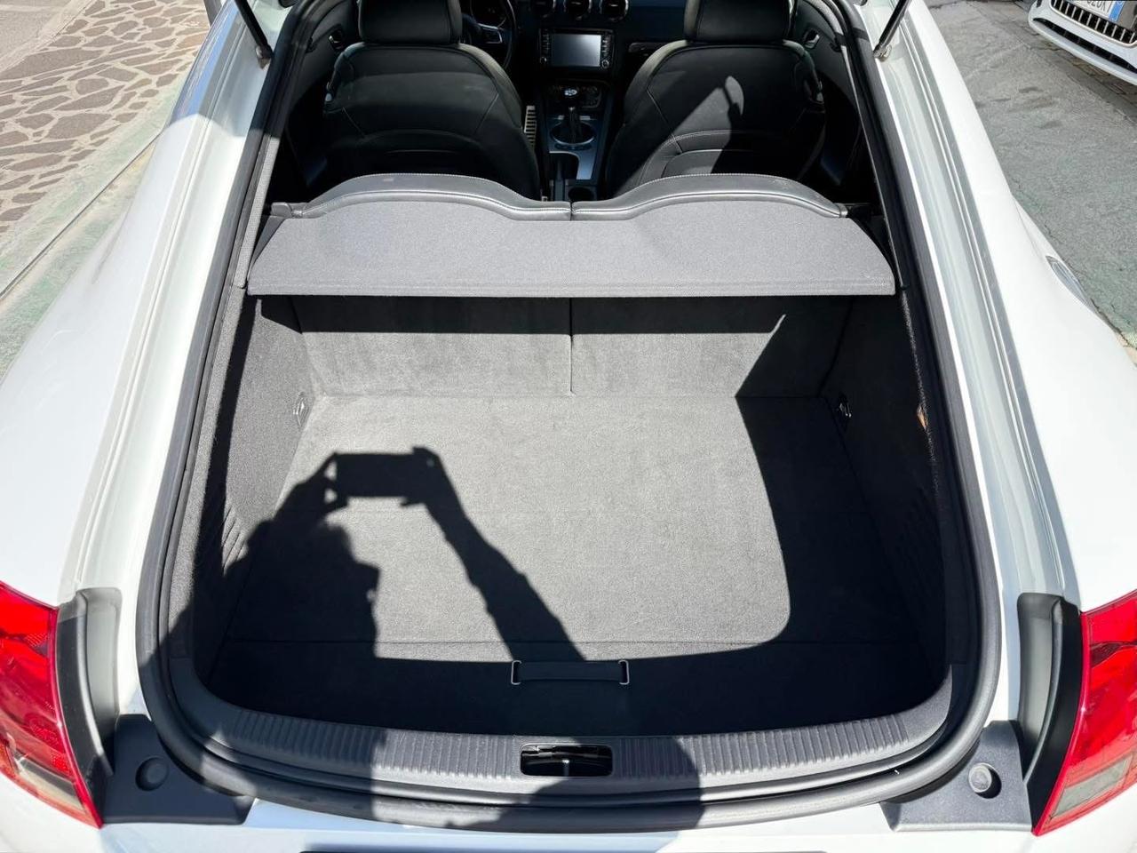 Audi TT 2.0 TDI quattro S-Line