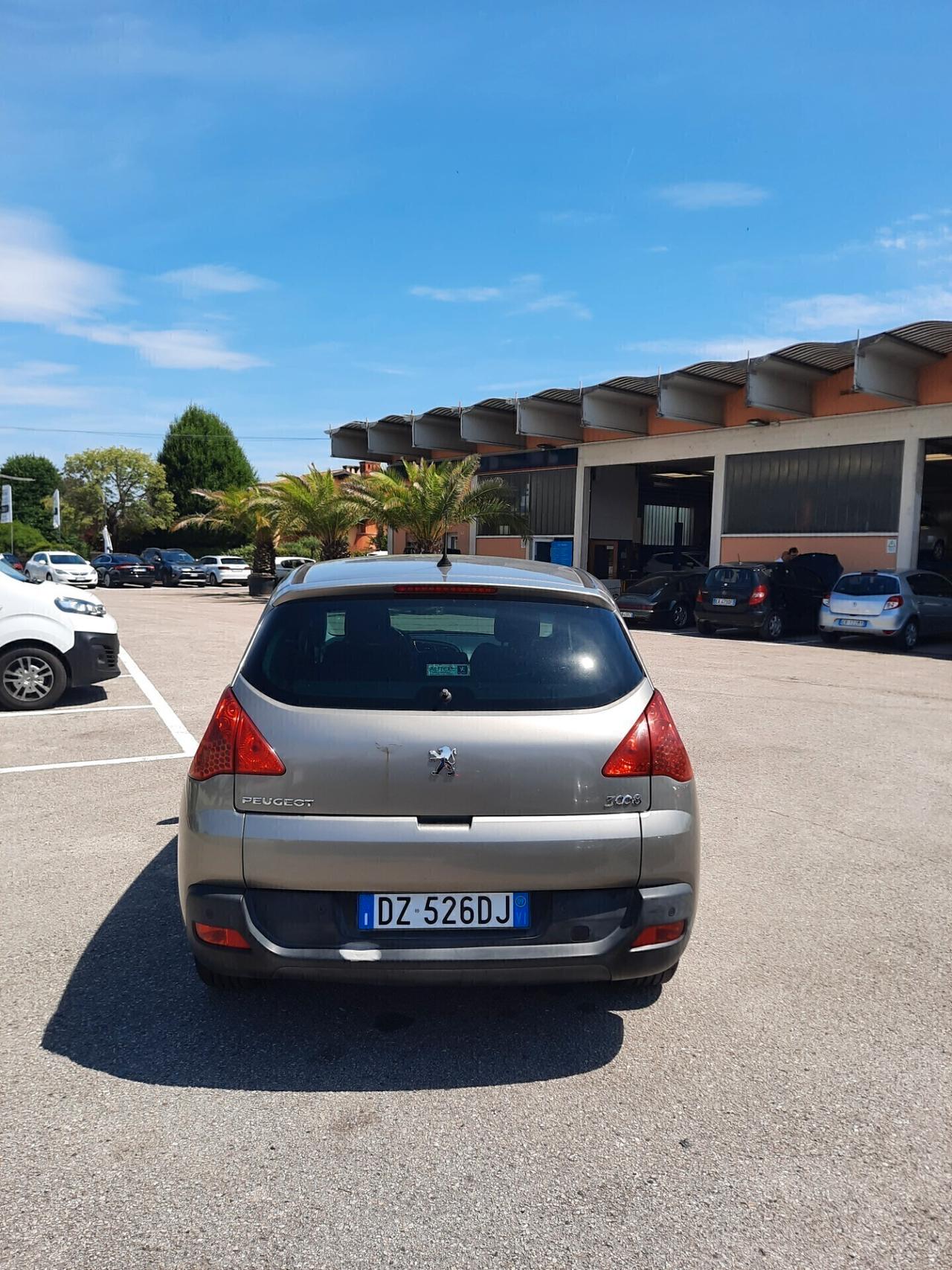 Peugeot 3008 1.6 HDi 110CV 4 TIPI DI GUIDA UNI,PROPRIETARIO