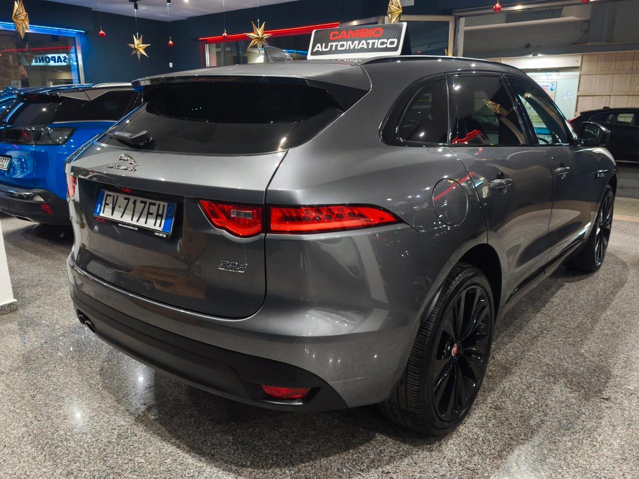 Jaguar F-Pace 2.0 D 180 CV AWD aut. R-SPORT 2018