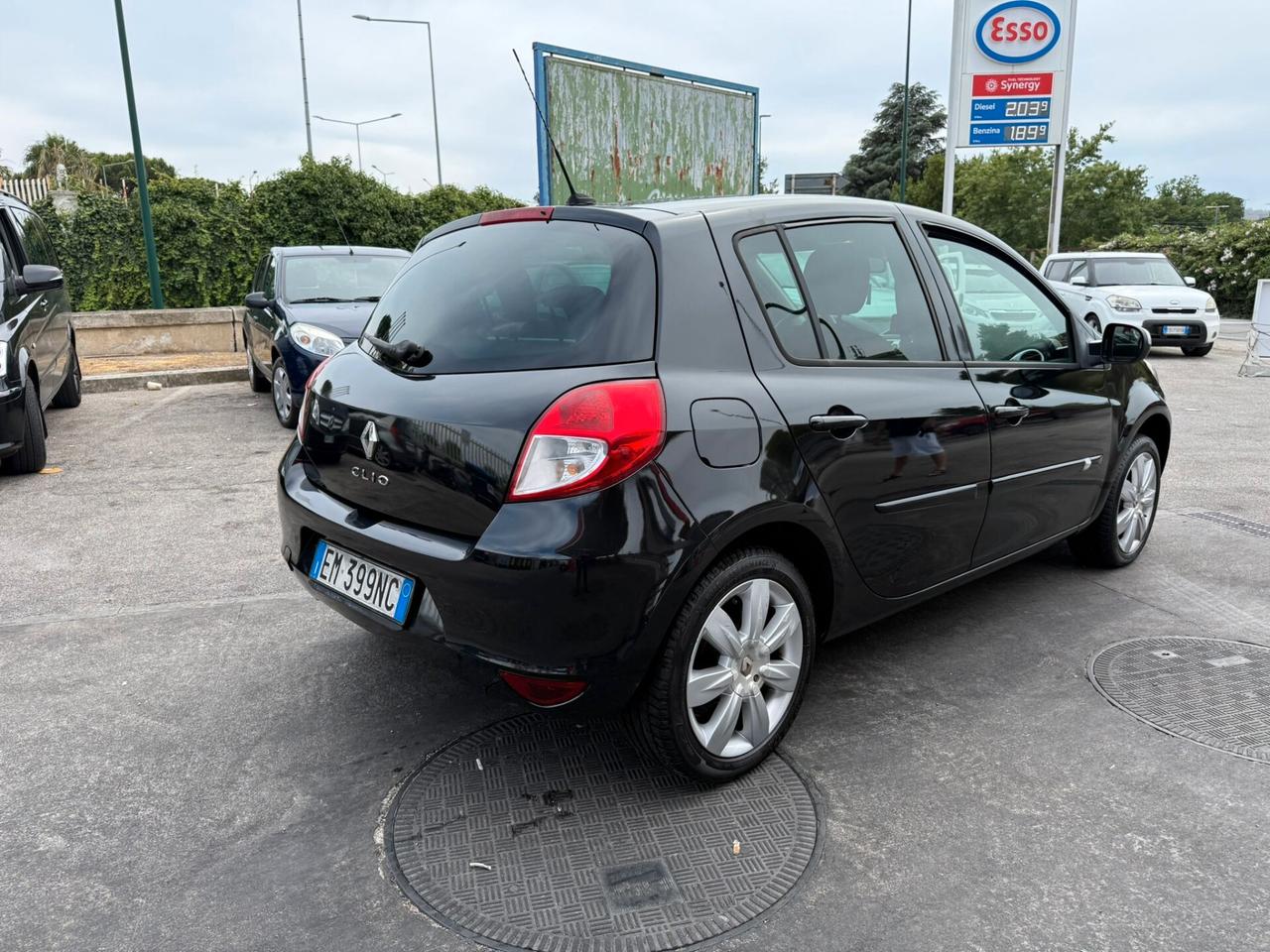 Renault Clio 1.2 SPORT 70MILAKM DA VETRINA