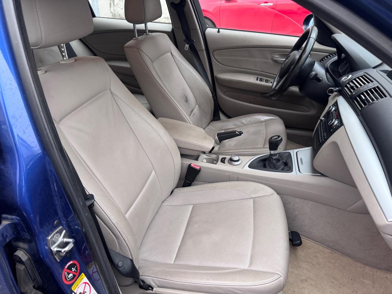 Bmw 120i benzina 5 porte Futura