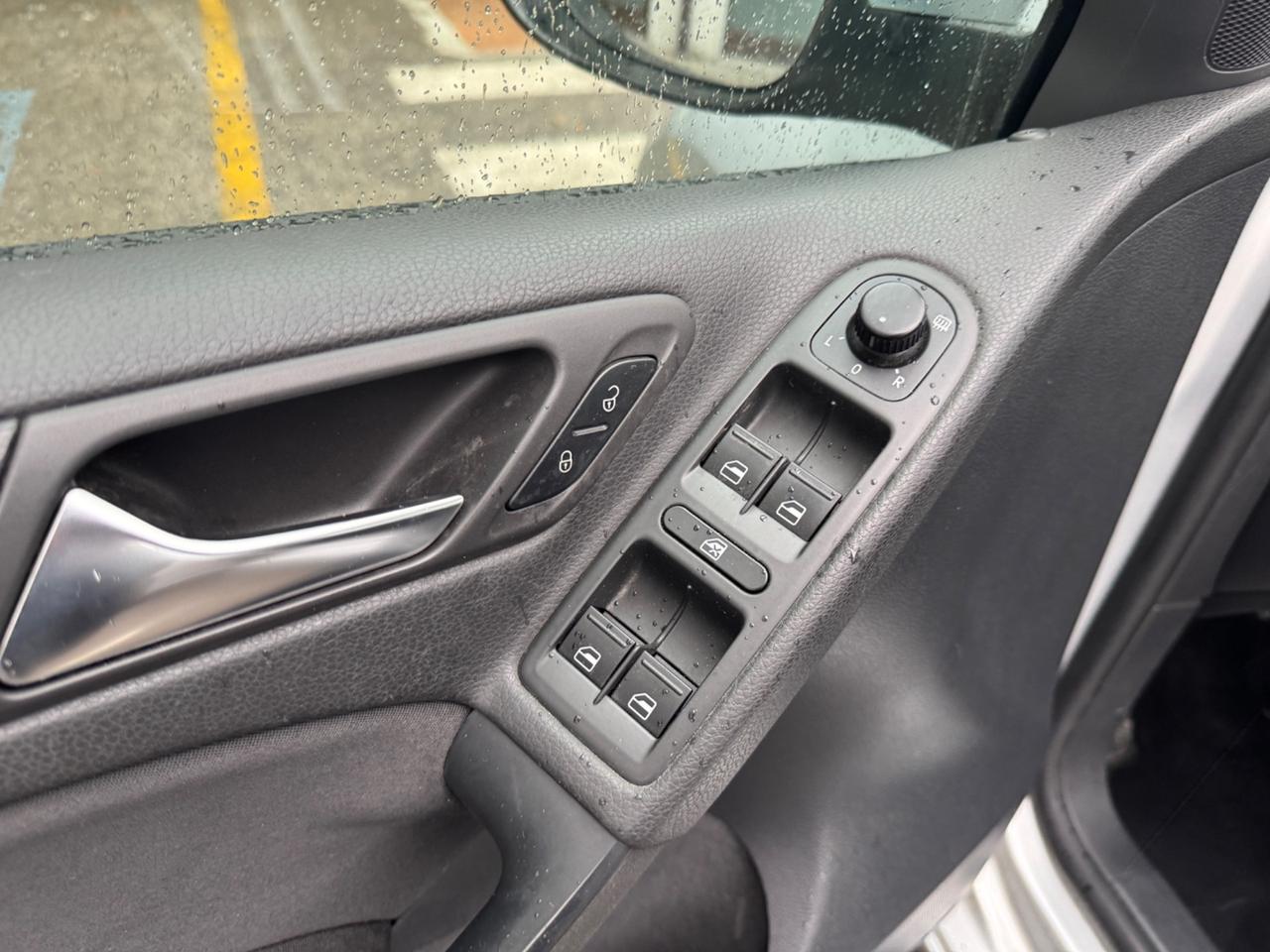 Volkswagen Golf 1.2 TSI Comfortline 2011