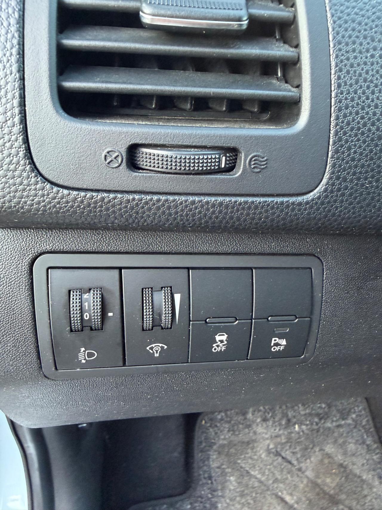 Kia Venga 1.4 CRDi 90CV Cool