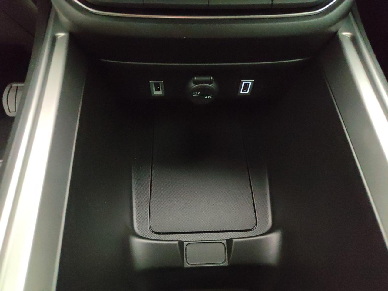 JEEP Avenger 1.2 145CV UPLAND 4XE EDCT6