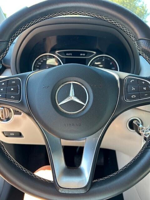 Mercedes-benz B 200 CDI SPORT
