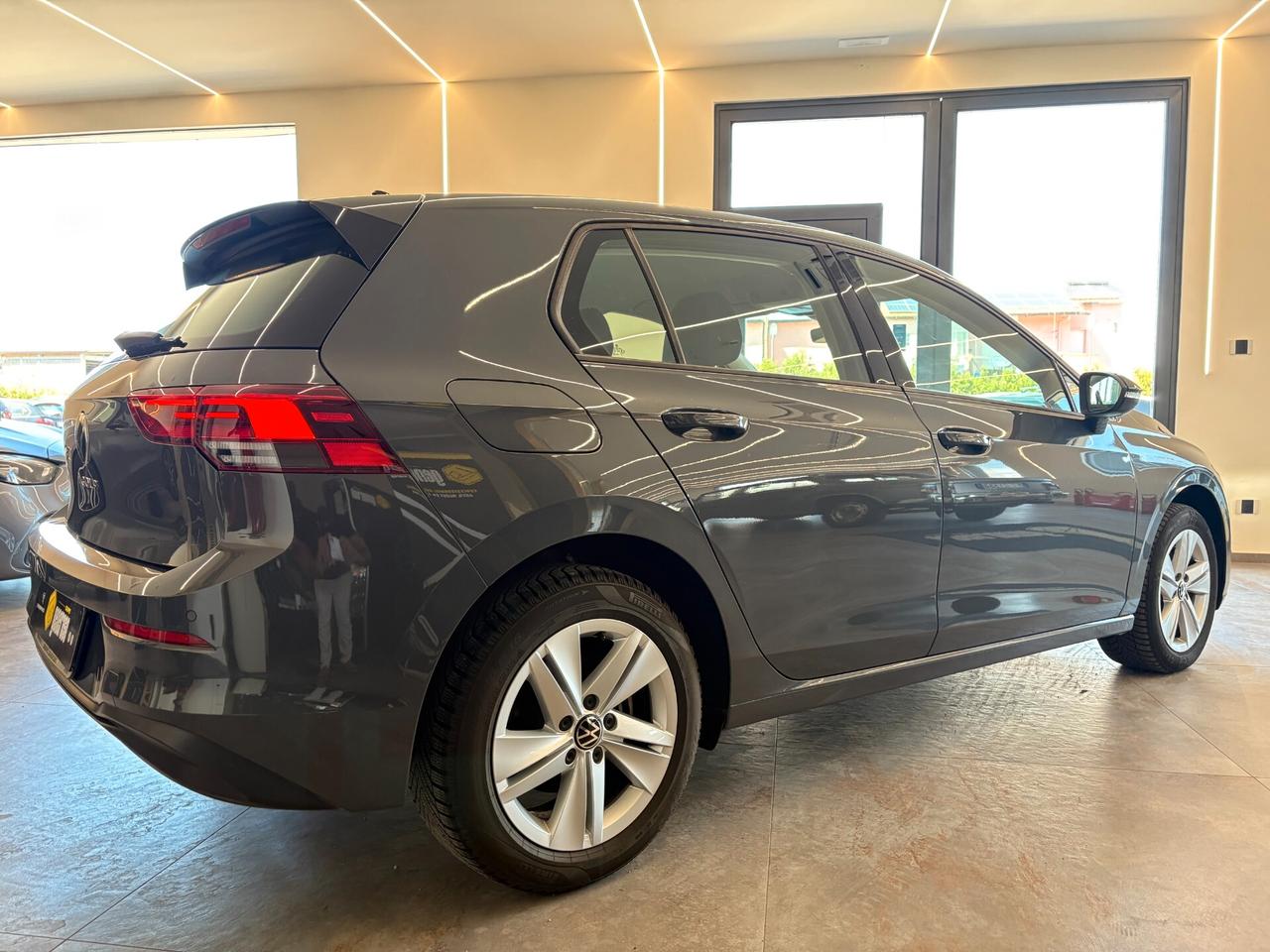 Volkswagen Golf 2.0 TDI 150 CV DSG SCR Life Garanzia