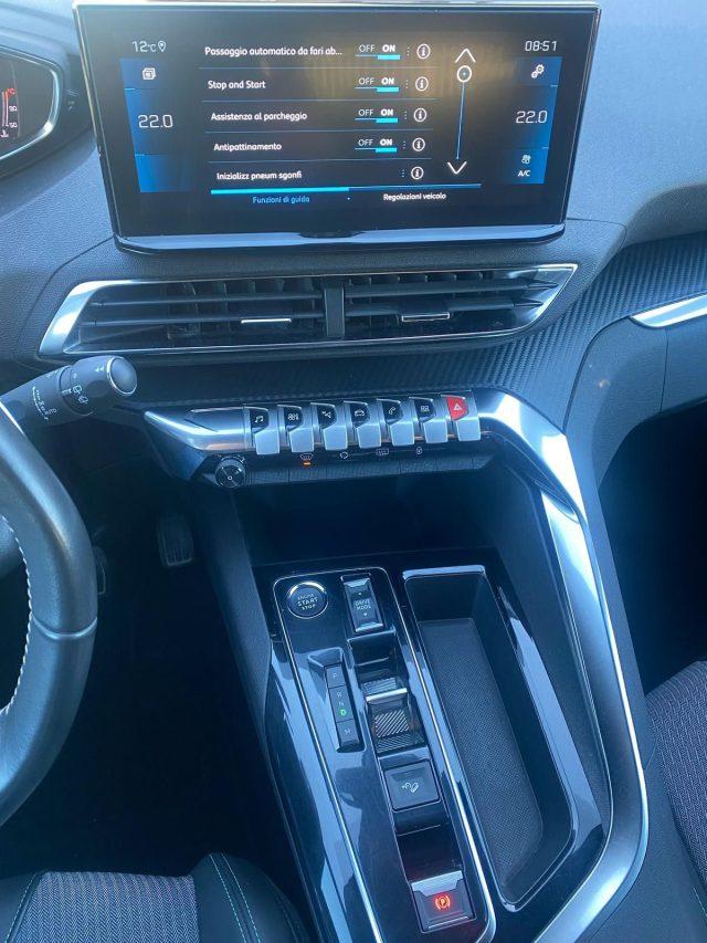 PEUGEOT 3008 BlueHDi 130 S&S EAT8 Active Pack