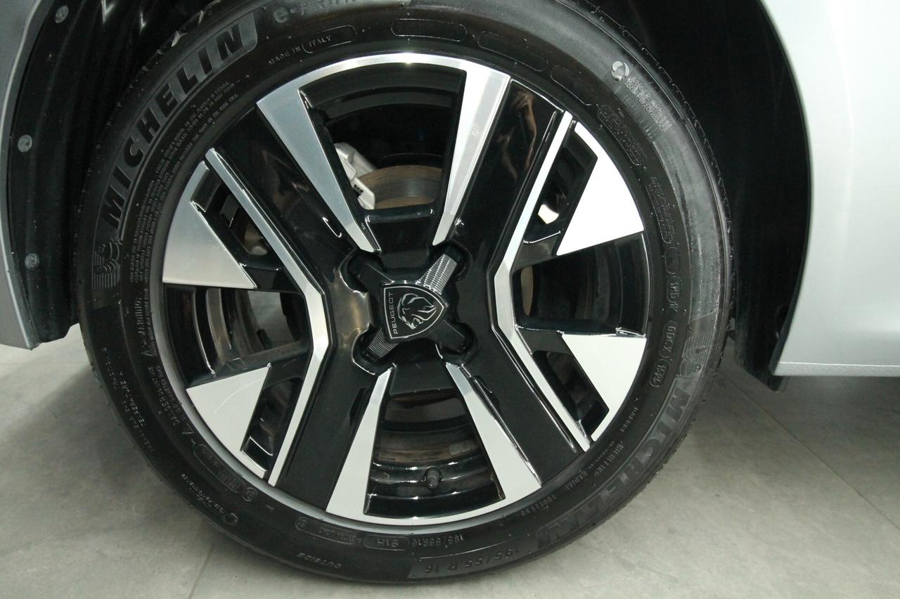 PEUGEOT 208 1.2 100 CV ALLURE