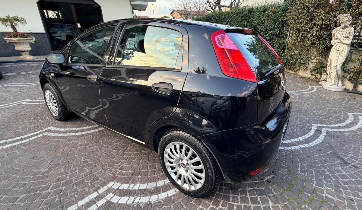 FIAT Punto 1.2 8V 5p. Street