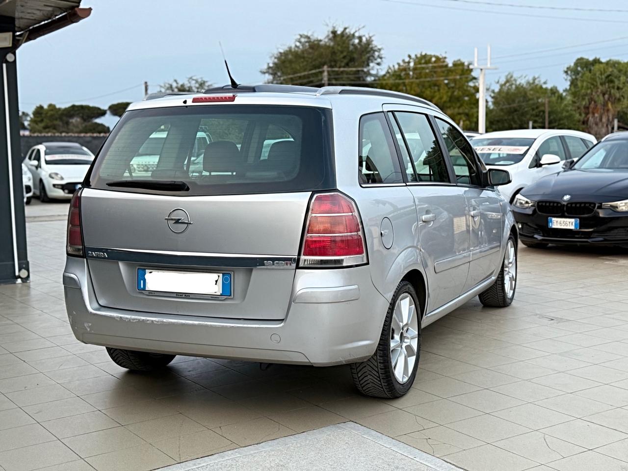 Opel Zafira 1.9 16V CDTI 150CV Cosmo