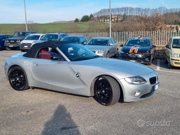 BMW Z4 2.2i Roadster