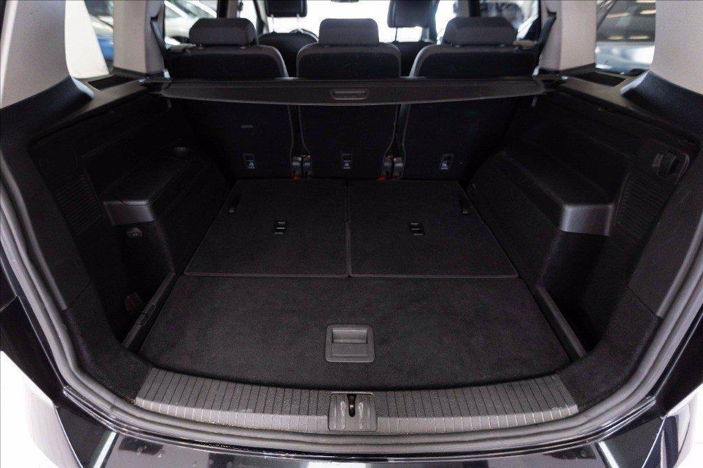 VOLKSWAGEN Touran 1.6 tdi Comfortline 115cv dsg del 2017