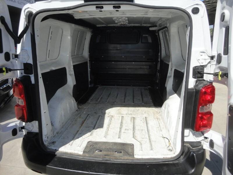 PEUGEOT Expert 4ª serie Expert BlueHDi 120 S&S...