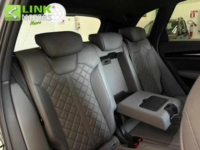 AUDI Q5 40 TDI quattro S tronic S line plus