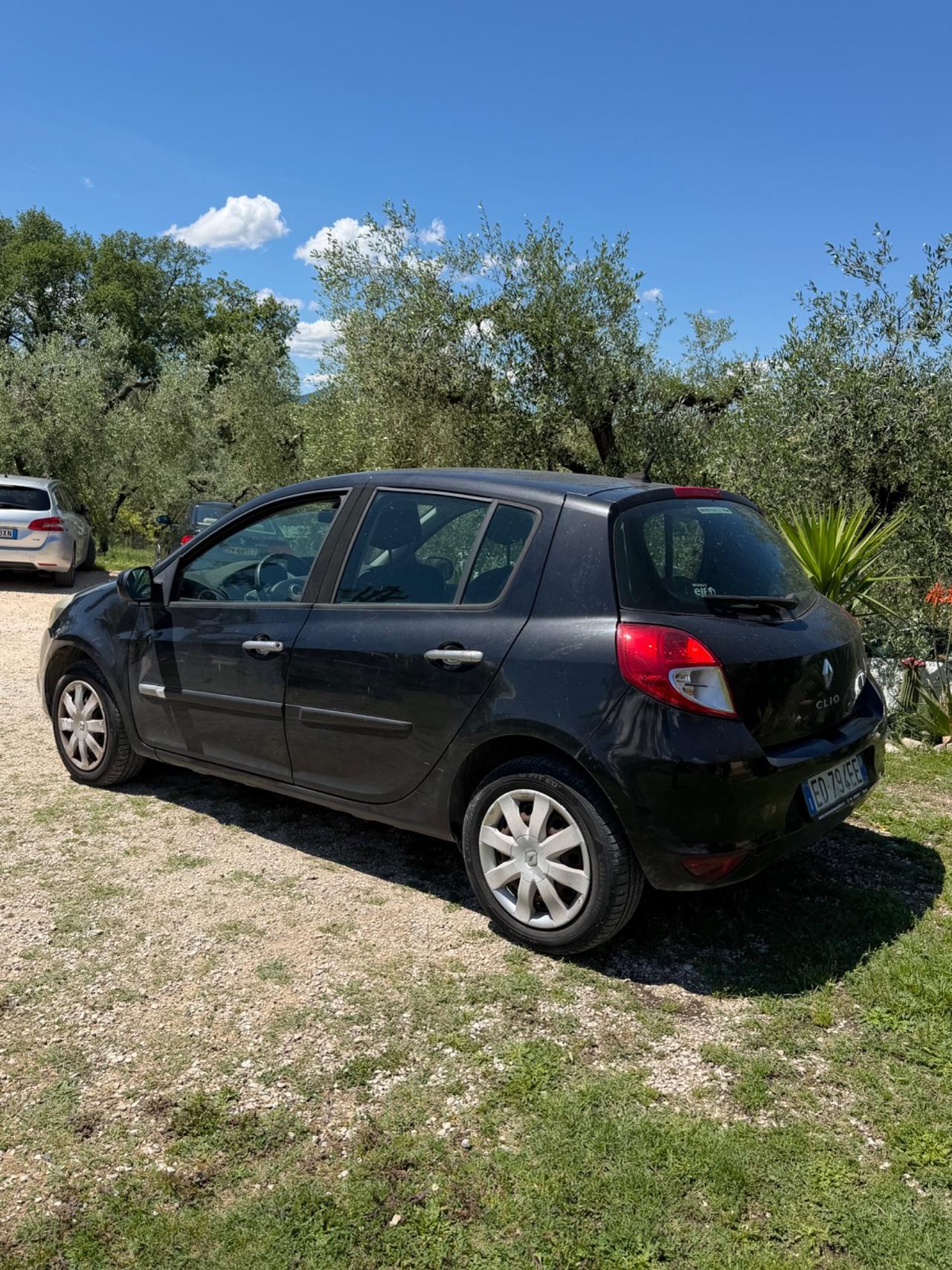Renault Clio 1.2 16V 5 porte Dynamique