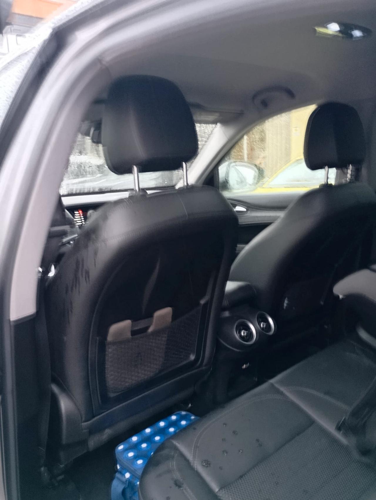 Alfa Romeo Stelvio Q4 2.2 Turbodiesel 210 cv automatico