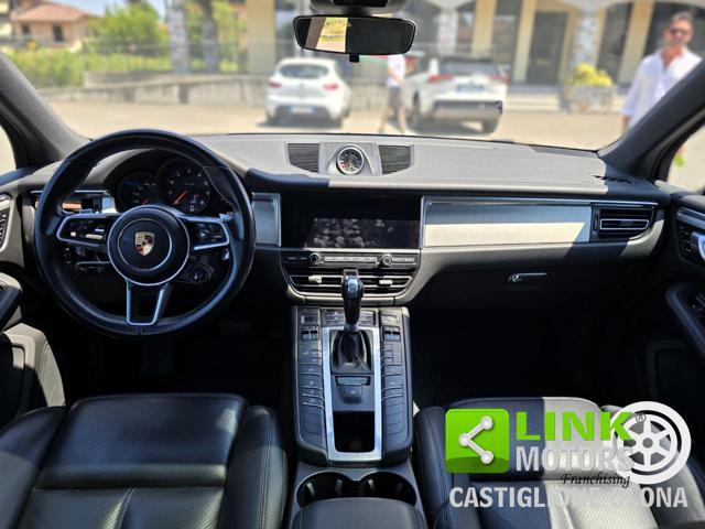 PORSCHE Macan Sport Chrono Pack