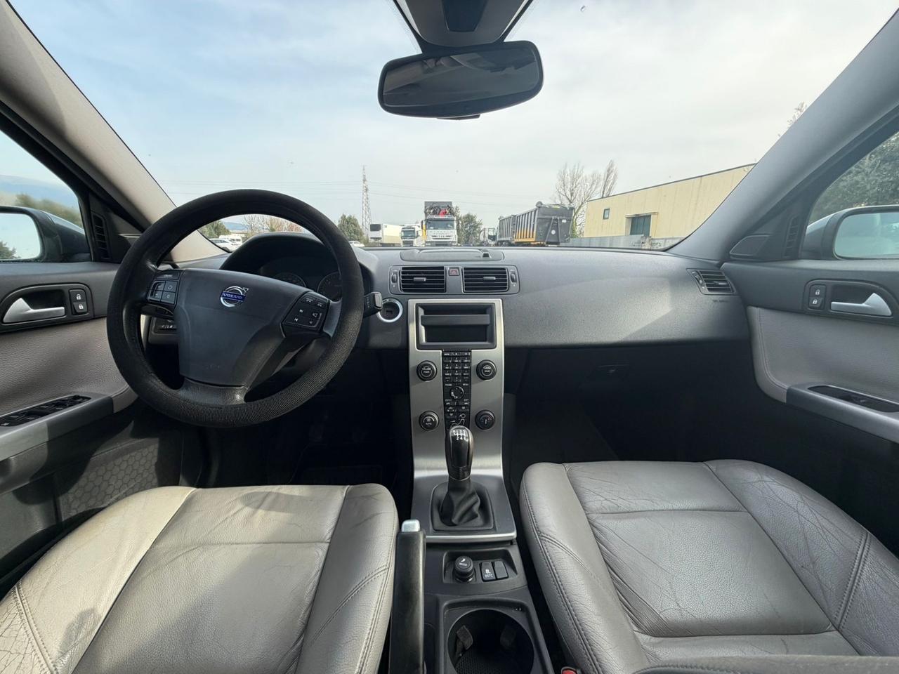 Volvo S40 2.0 D cat Summum