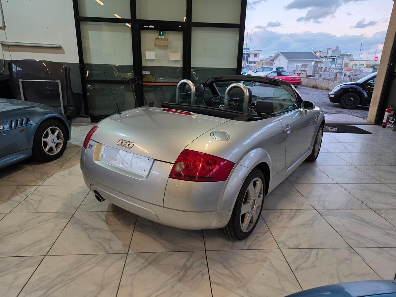 Audi TT Roadster 1.8 T 20V 179 CV cat