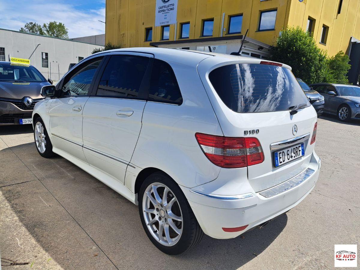 MERCEDES - Classe B - 180 AUTOMATIC Premium