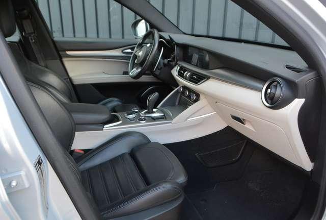 Alfa Romeo Stelvio 2.2 t Ti Q4 210cv auto BIANCO LUNARE