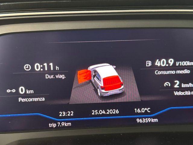 VOLKSWAGEN Polo VI 1.0 R-LINE