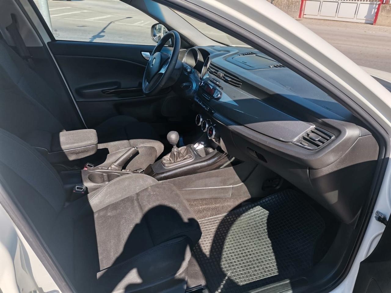 Alfa Romeo Giulietta 1.4 Turbo 120 CV GPL Distinctive