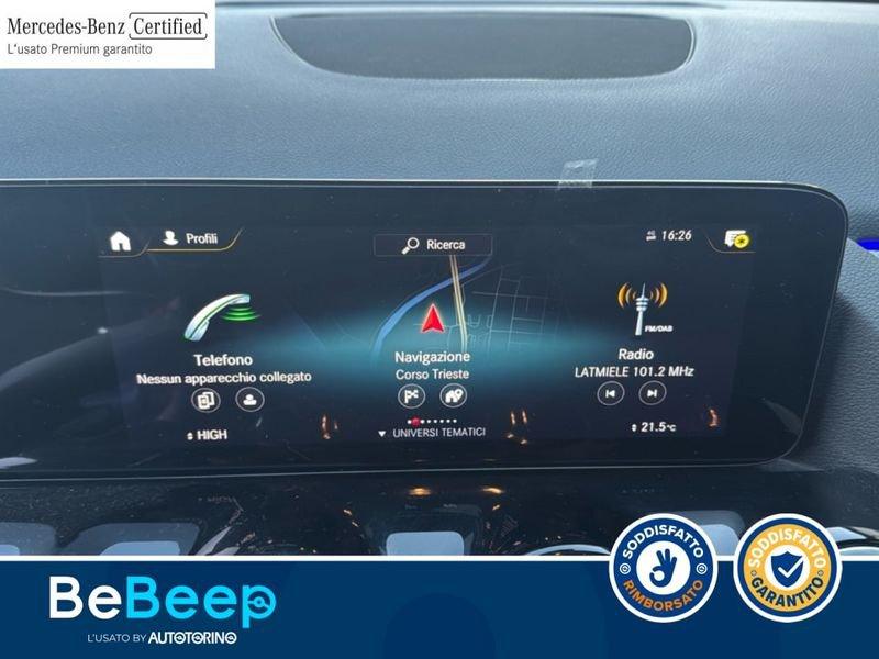 Mercedes-Benz GLA 180 PREMIUM AUTO