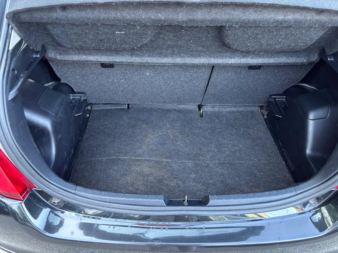 Toyota Yaris 1.0 5 porte Lounge OK NEOPATENTATI