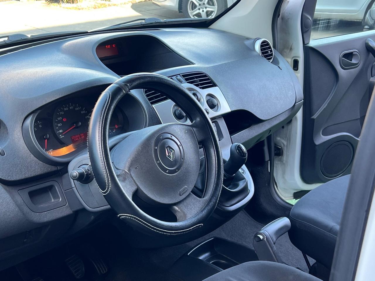 Renault Kangoo 1.5 dCi 75CV F.AP. 5P ATTRACTIVE