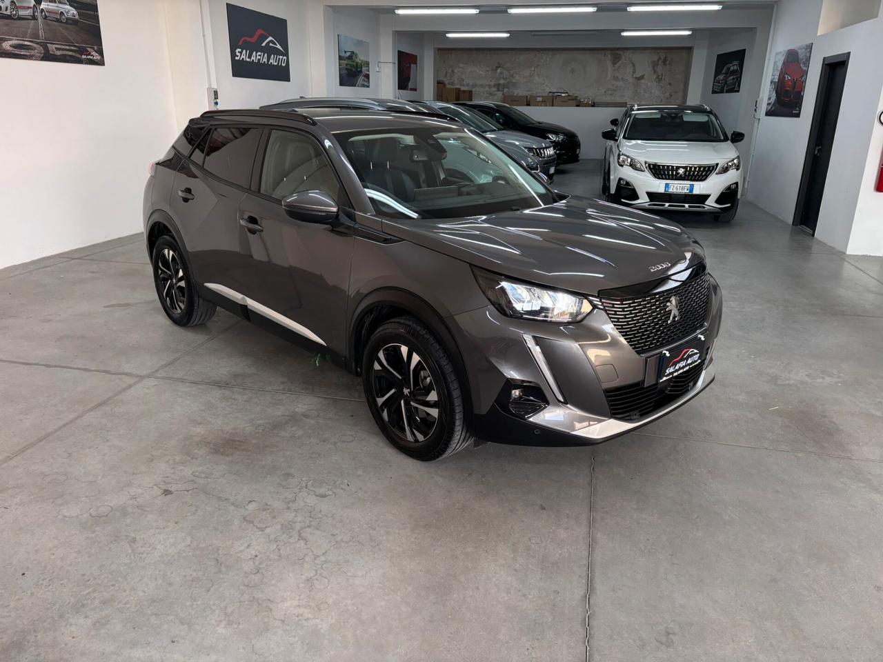 Peugeot 2008 PureTech 130 S&S Allure Navi Pack
