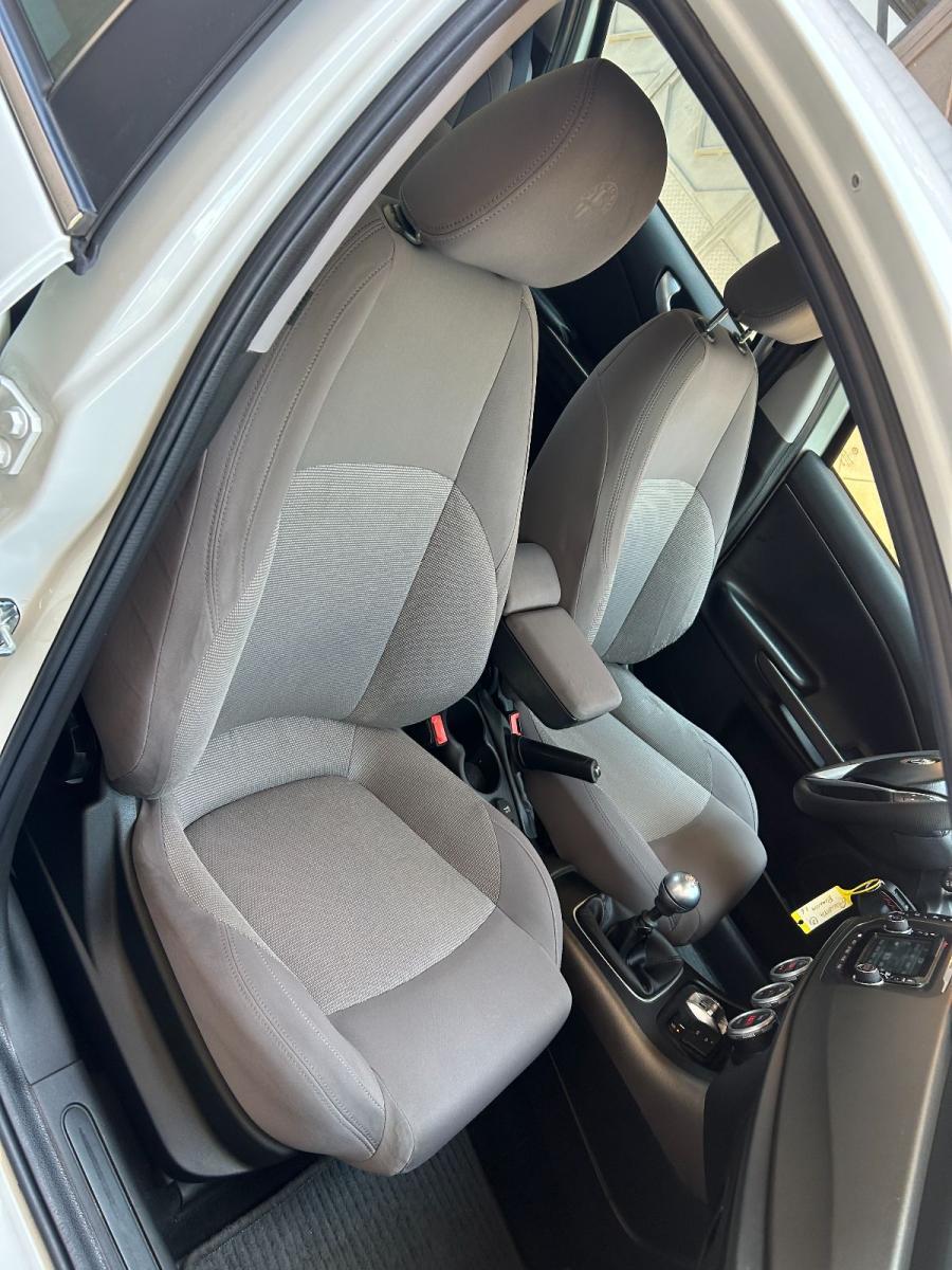 ALFA ROMEO - Giulietta - 1.6 JTDm-2 105 CV Distinctive