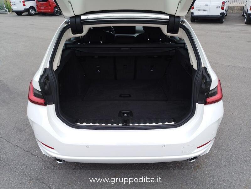 BMW Serie 3 G21 2022 Touring 318d Touring mhev 48V auto