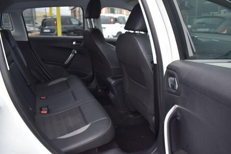 Peugeot 2008 BlueHDi 120 S&S Allure