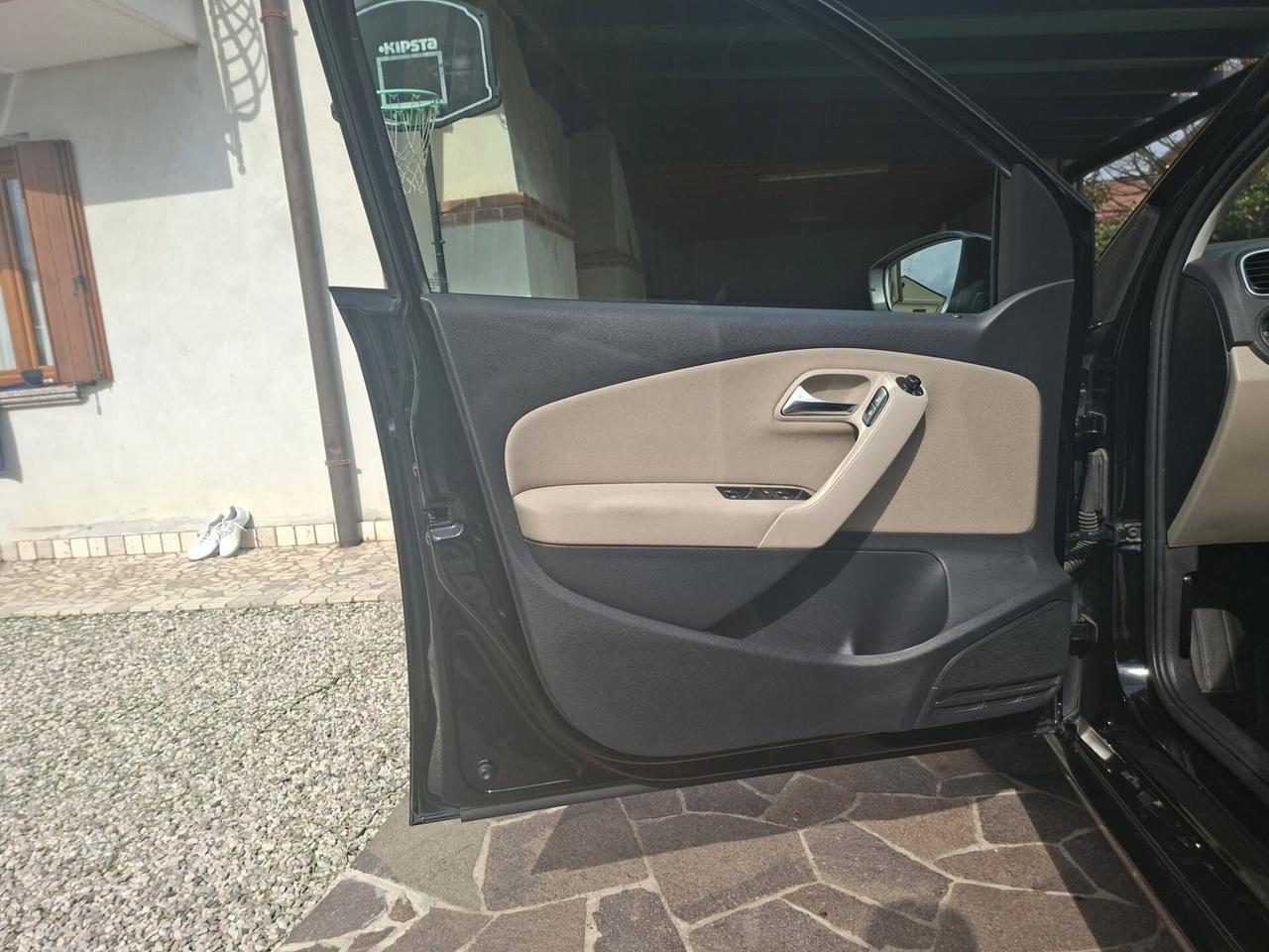 Volkswagen Polo 1.4 5 porte Highline