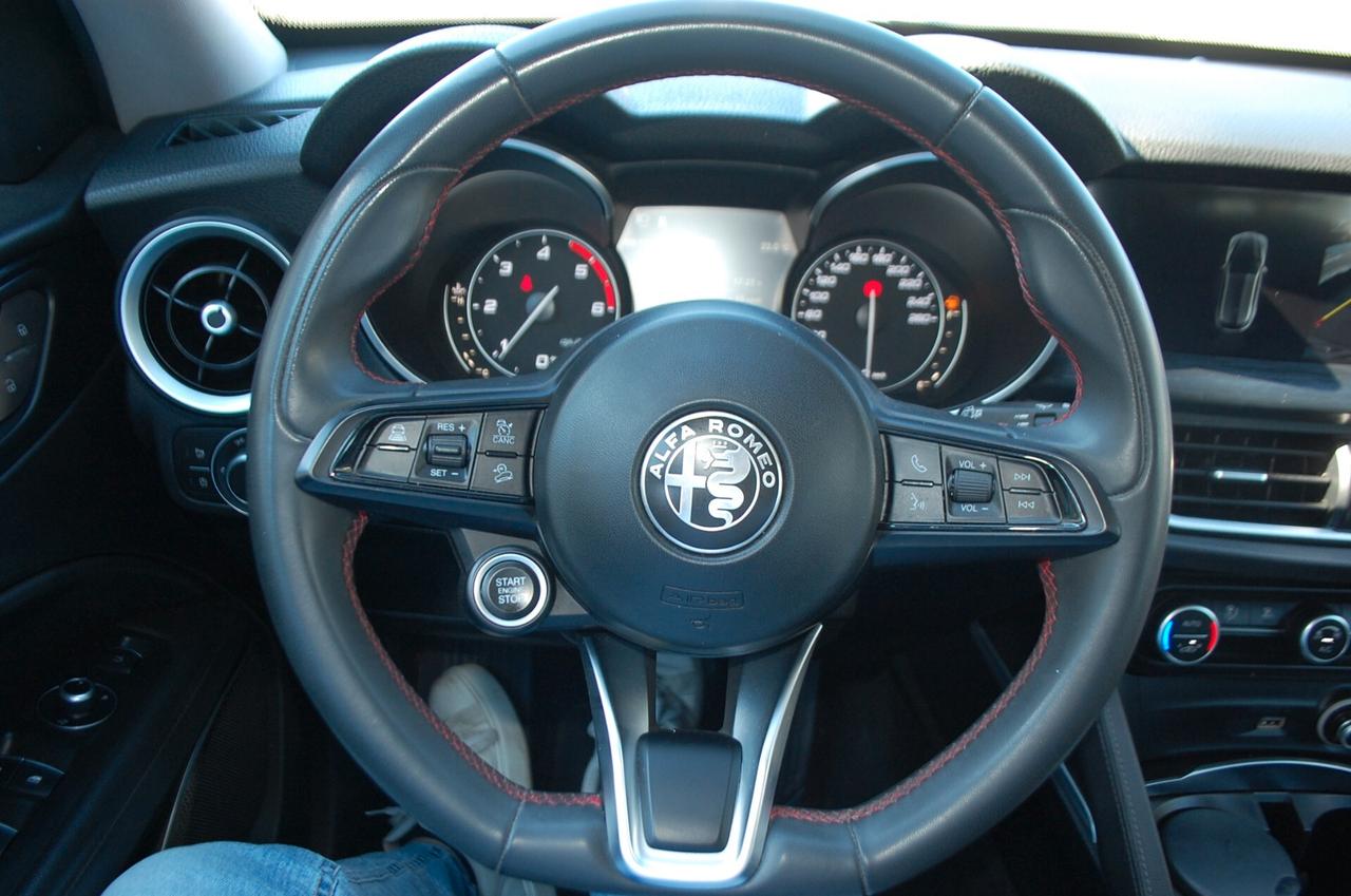Alfa Romeo Stelvio 2.2 t Business Q4 190CV auto Navi Led Uff Italy USB