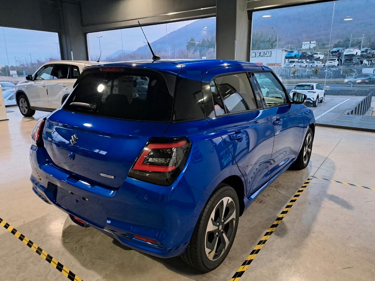 SUZUKI SWIFT 1.2 HYBRID 83 CV TOP