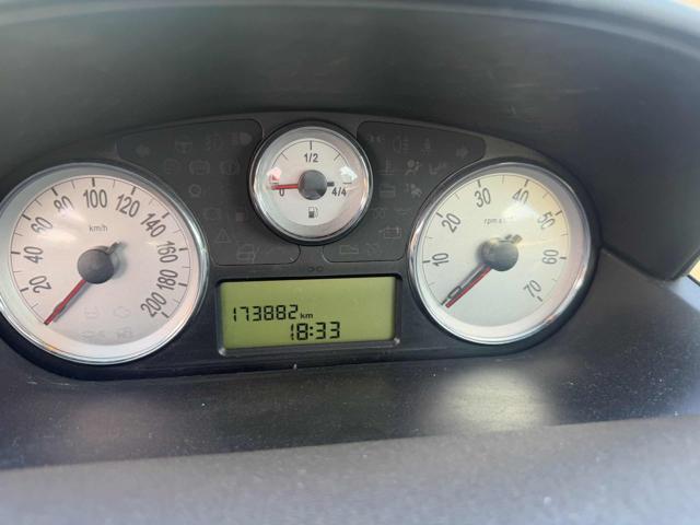 LANCIA Ypsilon 173km 1.3 MJT 75 CV senza nessun lavoro da fare