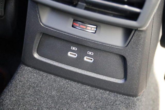 AUDI S3 SPB TFSI 333 CV quattro S tronic sport attitude
