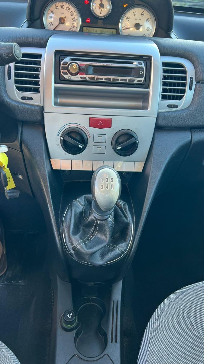 LANCIA - Ypsilon 1.2 8v New Oro (oro)