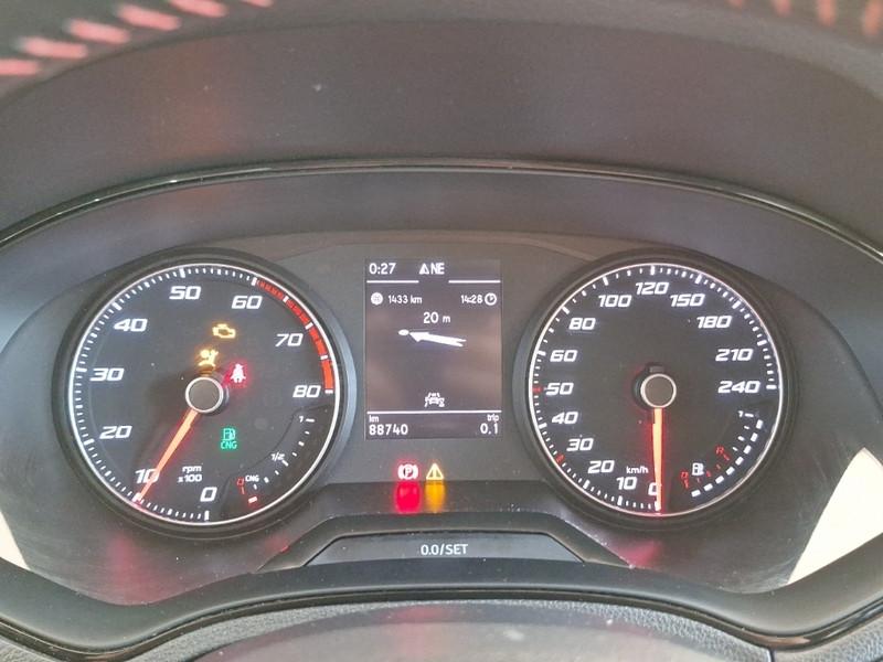 SEAT ARONA 1.0 TGI 66 KW FR CROSSOVER