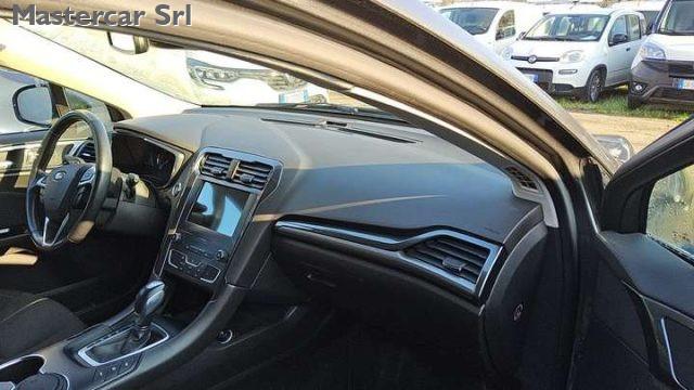 FORD Mondeo Mondeo SW 2.0 full hybrid Business - GG465WT